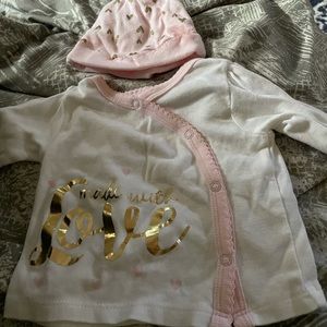 Newborn hat and top